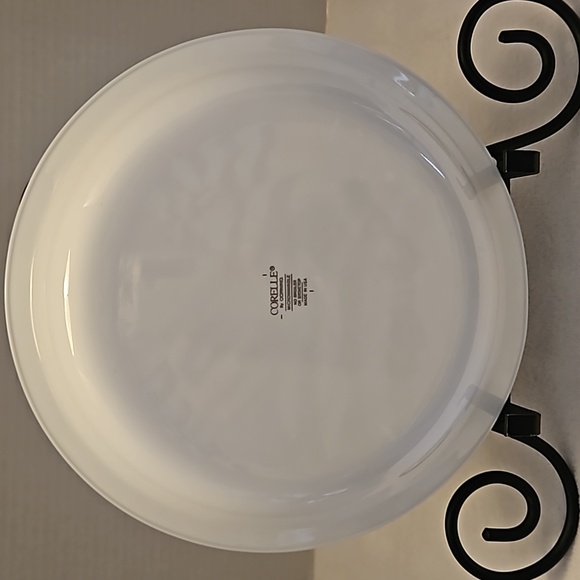 Corelle By Corning Discontinued Holiday Magic Christmas Tree Presents Pie Plate - Picture 6 of 7
